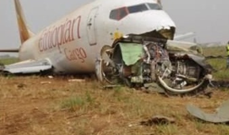 Encuentran caja negra del avión Ethiopian Airlines