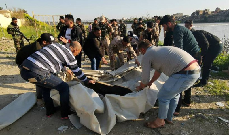 Se hunde ferry con 250 personas en Irak; celebraban el año nuevo