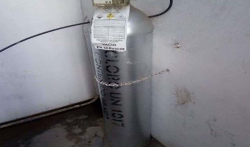 Alerta por robo de cilindro con gas cloro plata