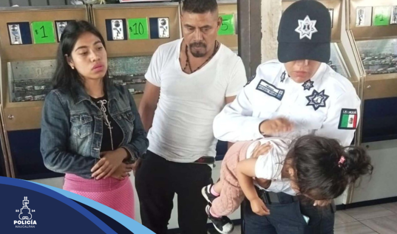 Policía de movilidad de Naucalpan salva la vida a una niña