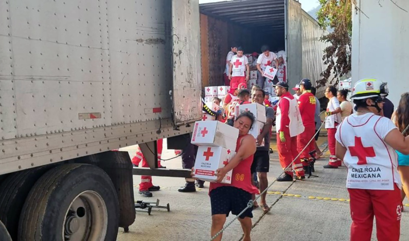 Se fortalece el equipo mexiquense de Cruz Roja Mexicana que apoya a damnificados en Guerrero