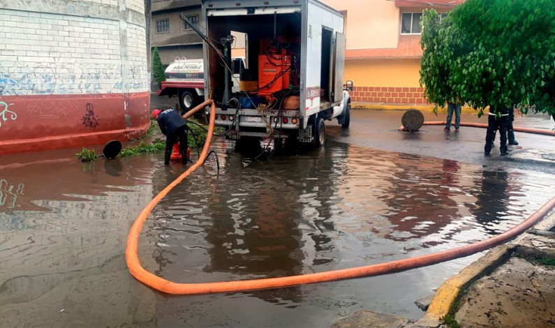 Atiende Grupo Tláloc contingencia por lluvias en Nezahualcóyotl