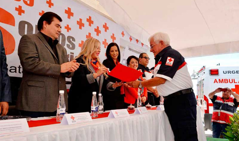 Reconoce Cruz Roja Mexicana a sus Técnicos en Urgencias Médicas en el Día del Socorrista