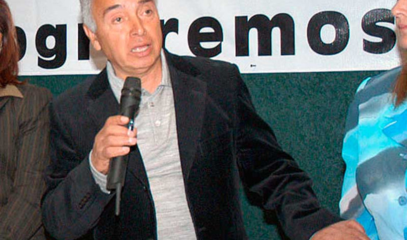 Llama García Ortega a reconstruir al PRI y devolverlo a su militancia