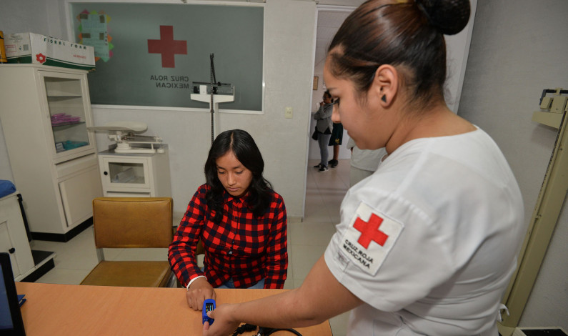 Reactivan Delegaciones de Cruz Roja la atención gratuita a usuarios del Seguro Popular