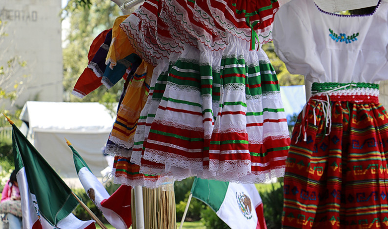 Inician los festejos patrios en Toluca; abre Feria de la Bandera Mexicana