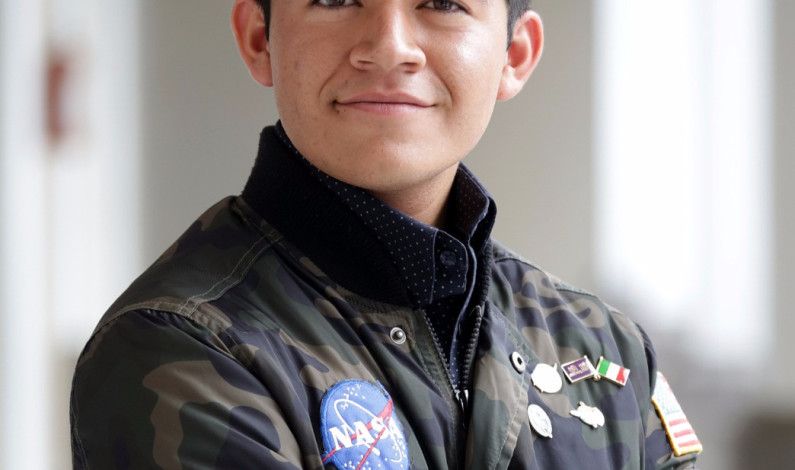 Apoyan a Jonathan Sánchez en su aspiración de ser astronauta