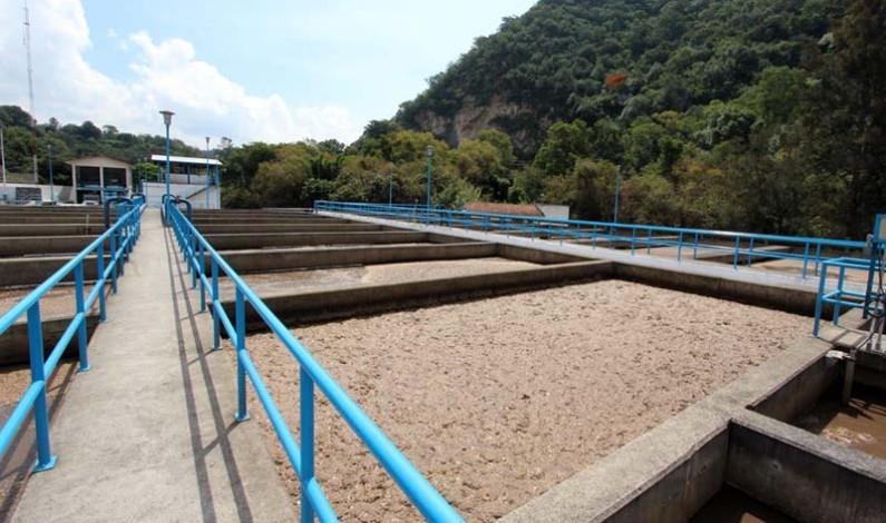 Concretan trabajos de saneamiento en la presa de Valle de Bravo