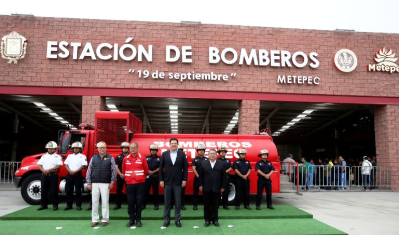 Inauguran en Metepec macro Estación de Bomberos