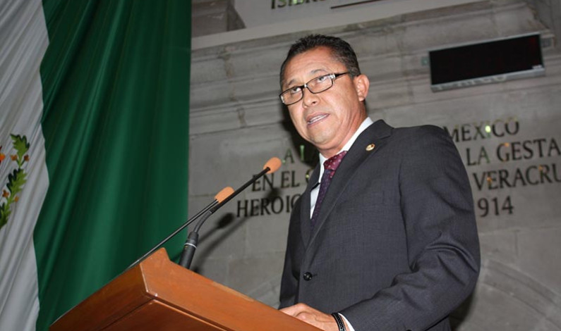 Presenta Gerardo Ulloa Pérez propuesta para regular intervenciones de diputados ante la Asamblea