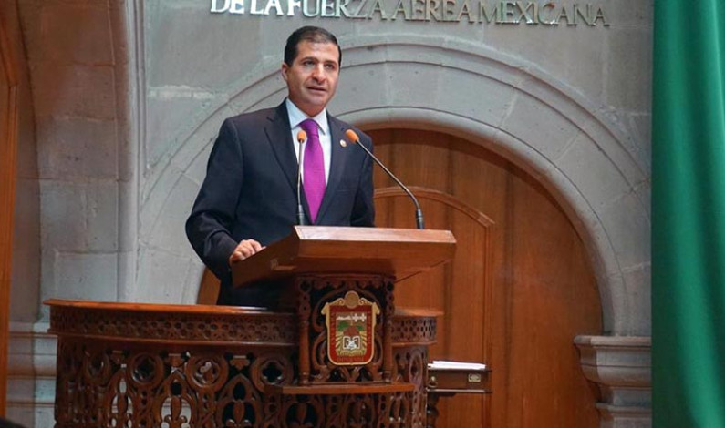 Rinde PRI homenaje a Ignacio Manuel Altamirano en tribuna legislativa