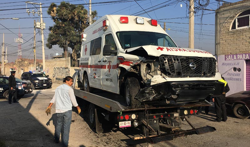 Roban ambulancia de Cruz Roja Metepec, la localizan y recuperan vía GPS, detienen a uno de los presuntos implicados