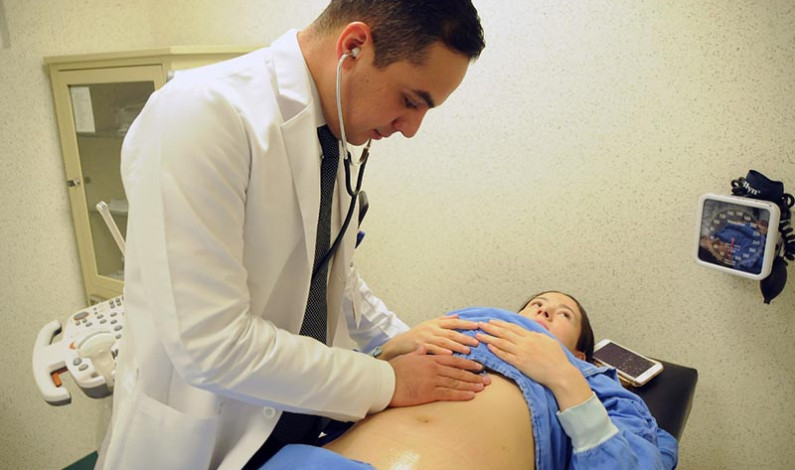 Logran más de 90 embarazos en Clínica de Fertilidad
