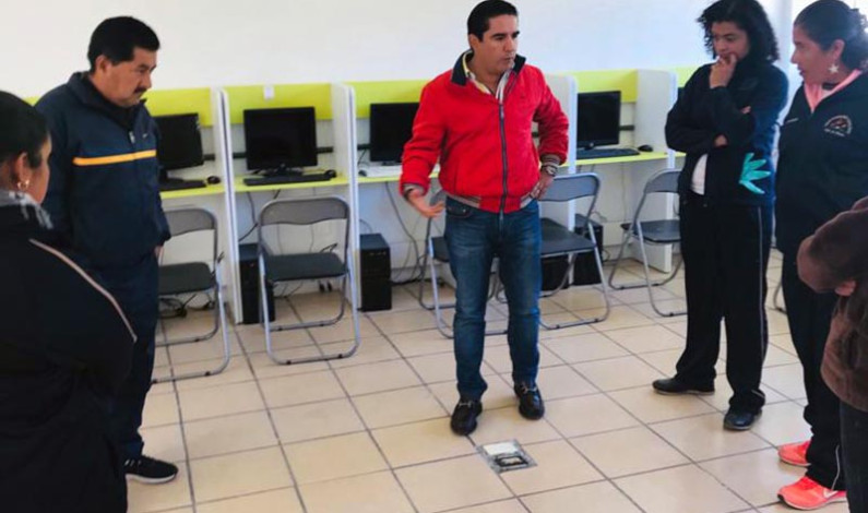 Transforma Muñoz Burgos las condiciones educativas en Valle de Bravo