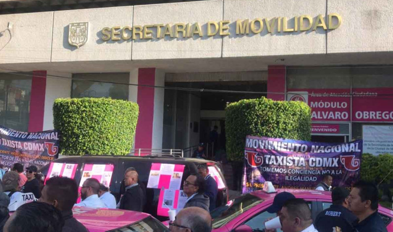 Taxistas de la Ciudad de México amenazan con bloquear avenidas principales