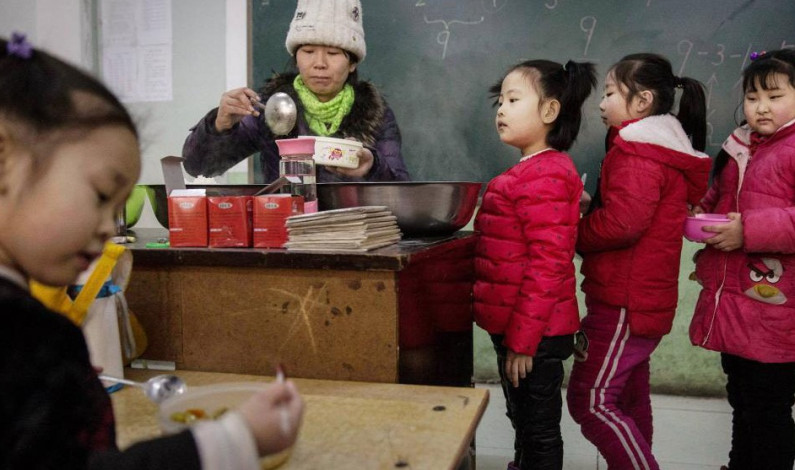 Profesora de un jardín de niños en China pudo envenenar a 23 menores