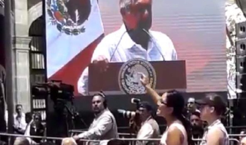 Interrumpen a AMLO en pleno discurso del centenario luctuoso de Zapata