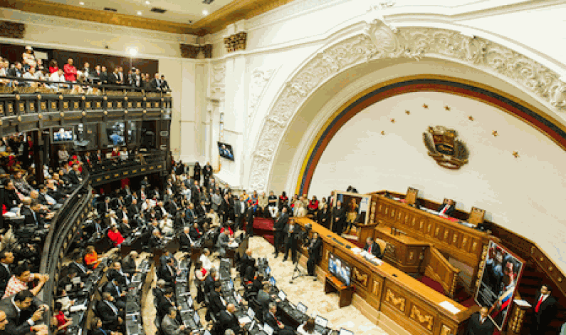 Quiere adelantar Maduro elecciones de Asamblea liderada por Juan Guaidó