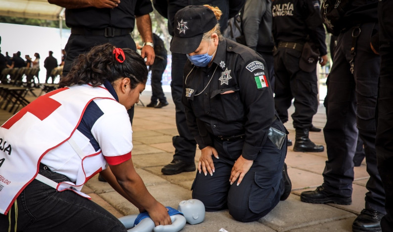 Capacita Cruz Roja a personal de Protección Ciudadana y Tránsito de Naucalpan
