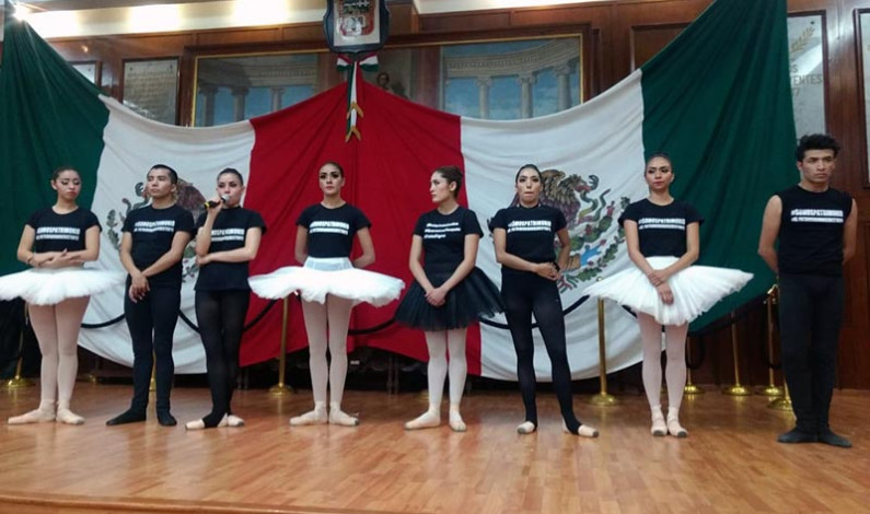Exigen destitución de Armando Pineda, director del Ballet Clásico del Edomex