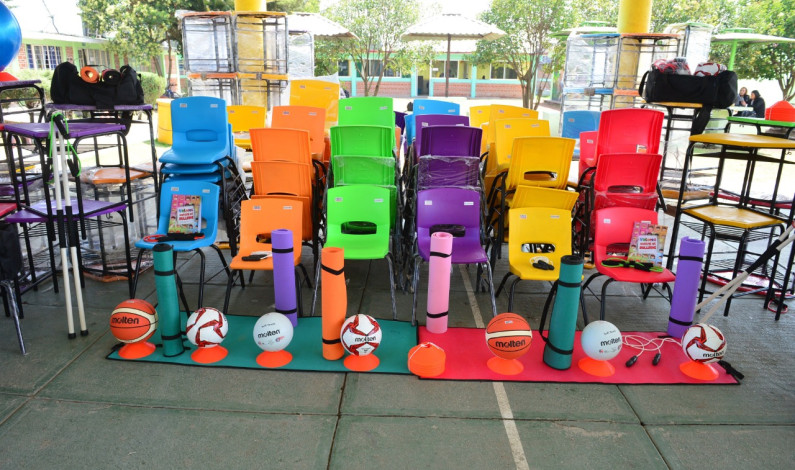Mejoran mobiliario y equipamiento en escuelas mexiquenses