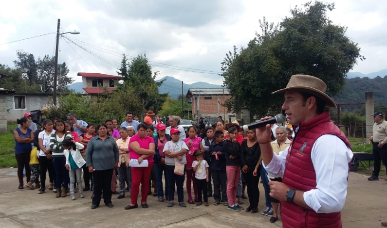 Apoyan a familias de Valle de Bravo afectadas por granizada