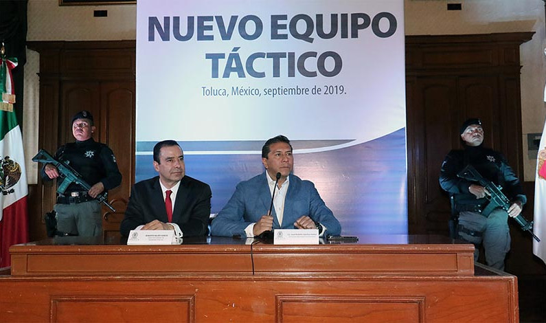 Cambio de horario, de mandos y nuevos chalecos tácticos a policías de Toluca