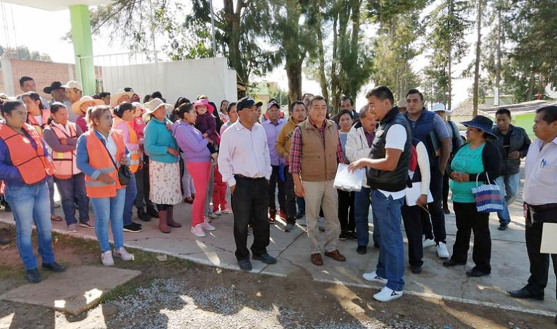 Recorre alcalde de Almoloya de Juárez comunidades para atender demandas
