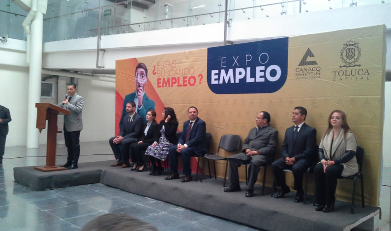 Ofrecieron mil 886 empleos en Toluca
