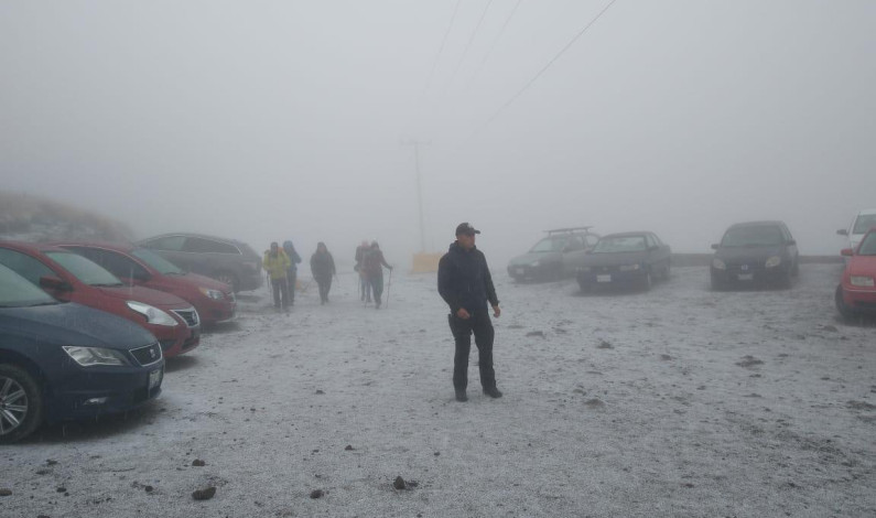 Volvió el manto blanco al Nevado de Toluca