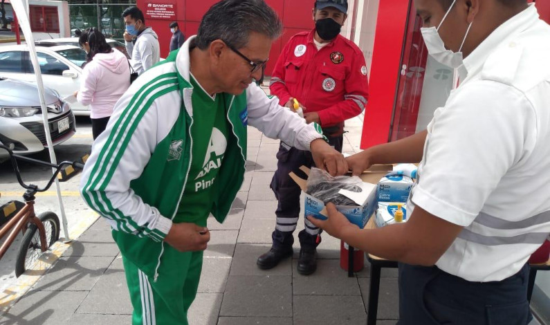 Distribuyen en Toluca 500 mil cubrebocas