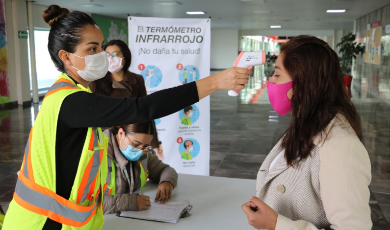 Intensifican filtro sanitario en Aeropuerto de Toluca