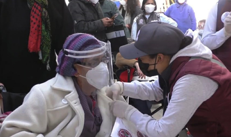 Un éxito la vacunación en Toluca