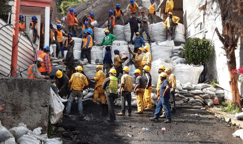 Determinan especialistas situación en zona de derrumbe en Tlalnepantla