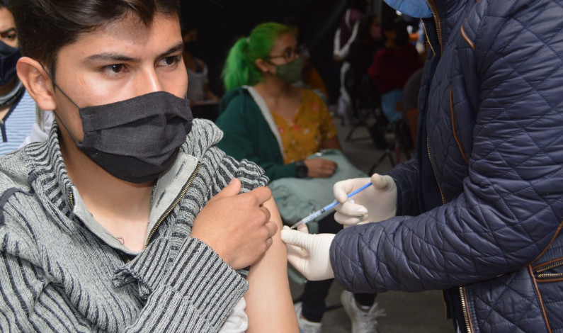 Responden los jóvenes mexiquenses a vacunación contra Covid-19