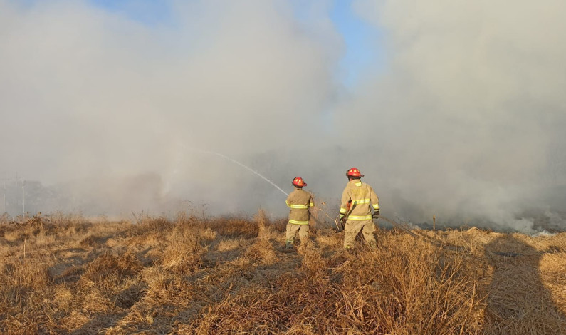 Llama Metepec a prevenir incendios en pastizales y baldíos