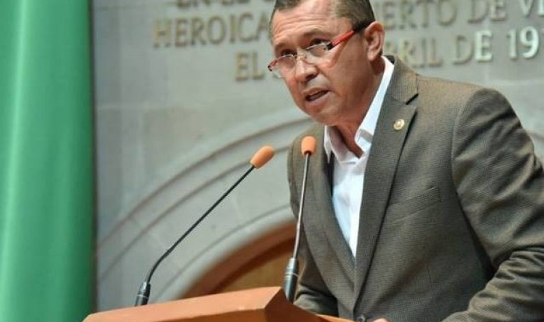 Exige Gerardo Ulloa frenar y sancionar extorsiones en penales mexiquenses
