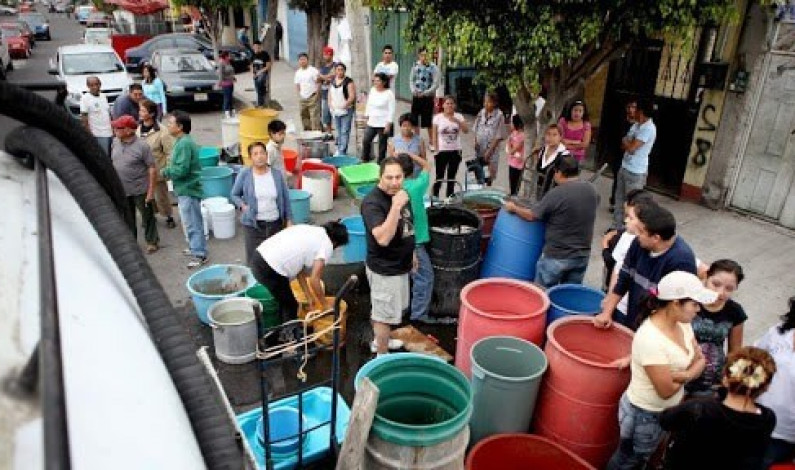Miles de personas sin agua potable en Ecatepec