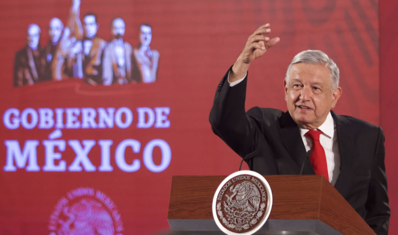 Dice López Obrador que si no tiene mayoría dejará la Presidencia