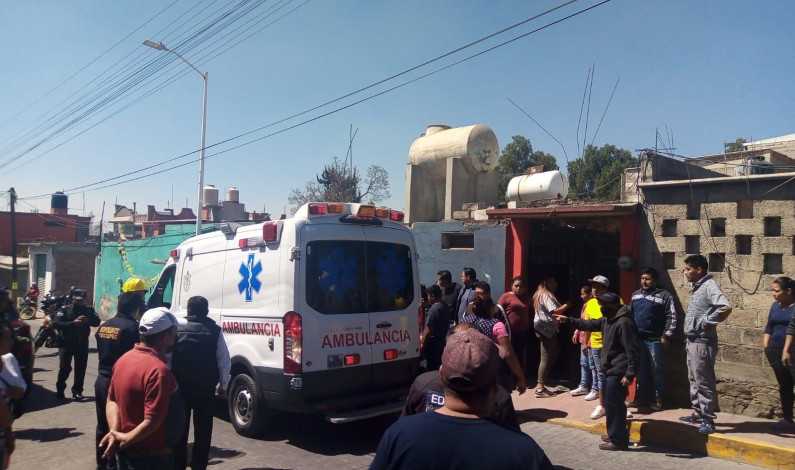 Pirotécnico pierde una mano por explosión en Tultepec