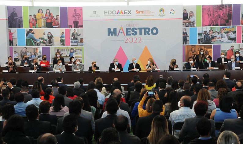Reconoce Alfredo del Mazo al sector educativo mexiquense
