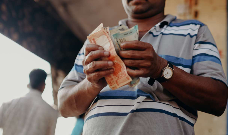 Empleos en México; remunerados con menos de 6 mil pesos