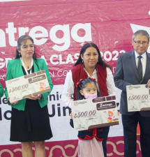 Continúa apoyando Gobierno de Chimalhuacán la economía familiar con programa para el regreso a clases